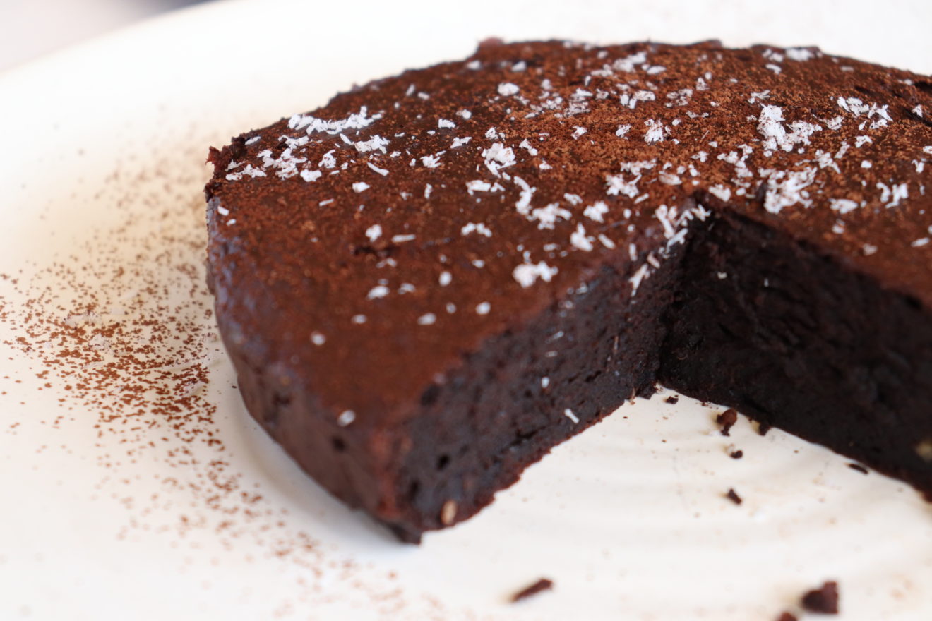 ビーガンチョコレートケーキのレシピ