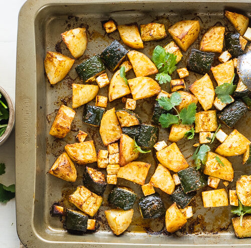 ポテト ズッキーニ フェタチーズのスパイスオーブン焼き